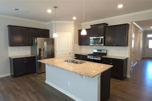 6809 Scarlet Oak Way, Flowery Branch, GA 30542 - Photo 4