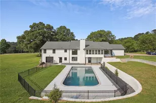 120 Red Fox Run, Fayetteville, GA 30215 - Photo 2