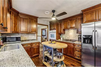 4915 Millers Trace, Peachtree Corners, GA 30096 - Photo 10