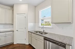 7230 Gladstone Cir, Lithonia, GA 30038 - Photo 14