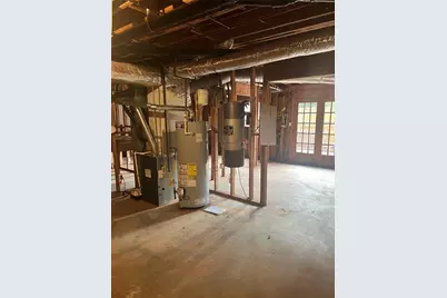 5033 Charlemagne Way SW, Lilburn, GA 30047 - Photo 20