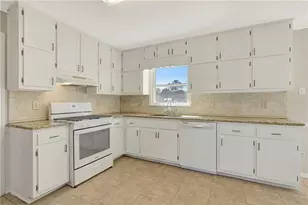 15 Spruce Ct, Stockbridge, GA 30281 - Photo 6