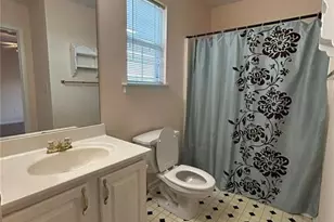 5335 Lakebrooke Run, Stone Mountain, GA 30087 - Photo 10