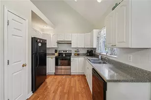 777 College St, Carrollton, GA 30117 - Photo 18