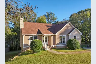 777 College Street, Carrollton, GA 30117 - Photo 2