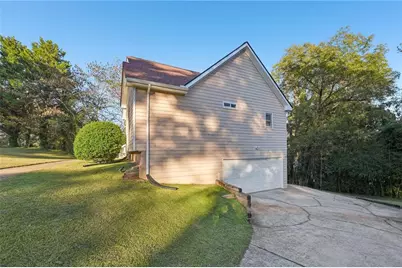 777 College Street, Carrollton, GA 30117 - Photo 4