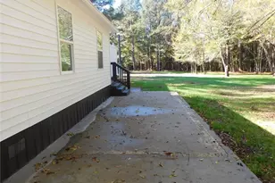 1101 Boswell Rd, Union Point, GA 30669 - Photo 20