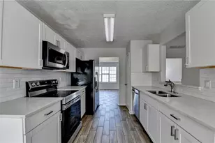 510 Saint James Ct, Lawrenceville, GA 30044 - Photo 14