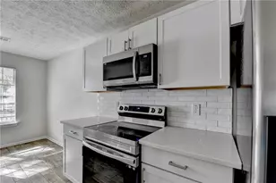 510 Saint James Ct, Lawrenceville, GA 30044 - Photo 16