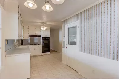 2614 Hickory Valley Drive, Snellville, GA 30078 - Photo 14