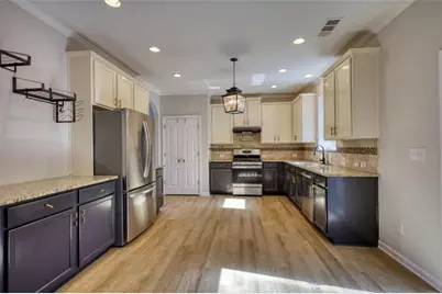 5688 Baffin Road, South Fulton, GA 30349 - Photo 8