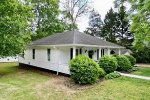 13 N Terrace Ave N, Lindale, GA 30147 - Photo 4