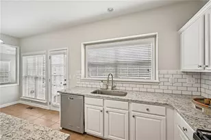 487 Skiles Ct, Suwanee, GA 30024 - Photo 14