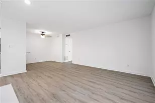 102 River Run Dr, Atlanta, GA 30350 - Photo 18