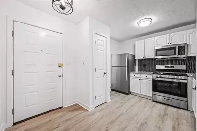 102 River Run Drive, Atlanta, GA 30350 - Photo 14