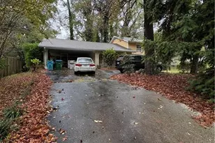 383 Ben Ave SW, Lilburn, GA 30047 - Photo 4