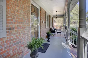 2615 Sandy Creek Cir, Loganville, GA 30052 - Photo 6