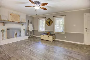 2615 Sandy Creek Cir, Loganville, GA 30052 - Photo 8