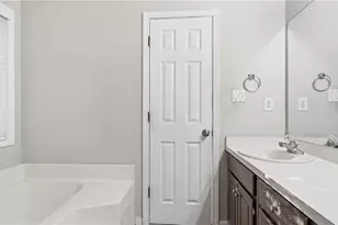 4602 Shay Terrace, Buford, GA 30519 - Photo 28