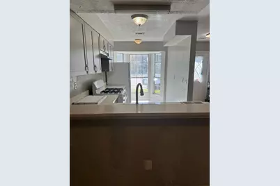 465 Prince Of Wales, Stone Mountain, GA 30083 - Photo 8