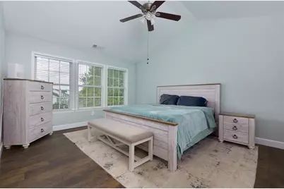 527 Keeneland Avenue, Woodstock, GA 30189 - Photo 16