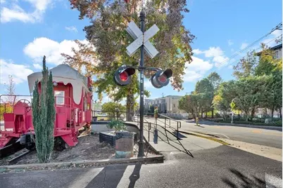 2150 Bristol Cove, Atlanta, GA 30341 - Photo 36