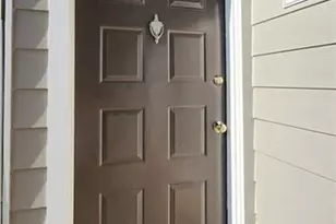 401 Park Ridge Cir, Marietta, GA 30068 - Photo 2