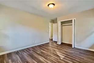 2245 Polar Rock Ave SW, Atlanta, GA 30315 - Photo 8