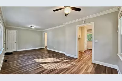 2245 Polar Rock Avenue SW, Atlanta, GA 30315 - Photo 4