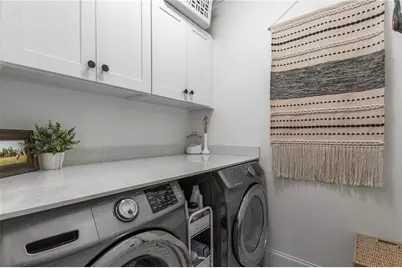 1273 Bernadette Lane NE, Atlanta, GA 30329 - Photo 36