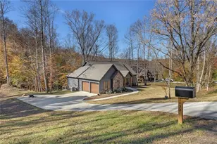 1433 Whitestone Rd, Talking Rock, GA 30175 - Photo 4