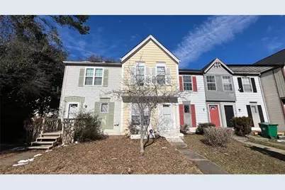 497 Prince Of Wales, Stone Mountain, GA 30083 - Photo 2