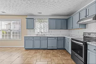 2760 Rusticwood Dr, Snellville, GA 30078 - Photo 18