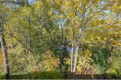 28410 Plantation Drive NE, Atlanta, GA 30324 - Photo 36