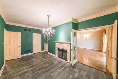 28410 Plantation Drive NE, Atlanta, GA 30324 - Photo 18