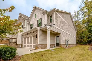 338 Cherryhill Ln, Woodstock, GA 30188 - Photo 2