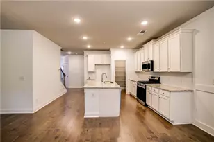 338 Cherryhill Ln, Woodstock, GA 30188 - Photo 10