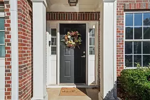 2064 Del Lago Circle NW, Kennesaw, GA 30152 - Photo 2