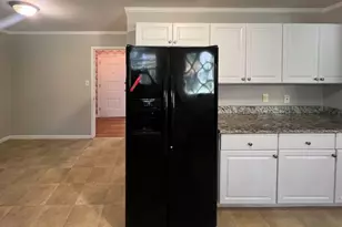 3173 Spreading Oak Dr SW, Atlanta, GA 30311 - Photo 16