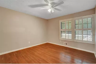 10520 Shallowford Road, Roswell, GA 30075 - Photo 18