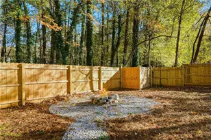 6219 Holly Ann Street SE, Acworth, GA 30102 - Photo 44