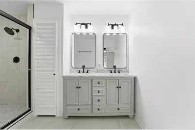 6219 Holly Ann Street SE, Acworth, GA 30102 - Photo 12