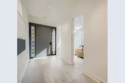 2246 Virginia Place NE, Atlanta, GA 30305 - Photo 4