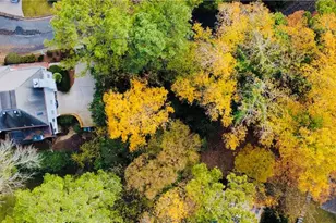 1320 Wildcliff Pkwy NE, Atlanta, GA 30329 - Photo 38