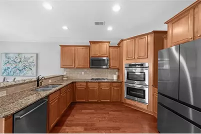 1735 Villas Overlook, Cumming, GA 30041 - Photo 8