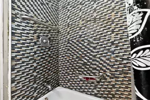 1610 Cadillac Dr, Mobile, AL 36605 - Photo 16