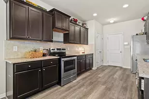 184 Amelia Dr, Byron, GA 31008 - Photo 12