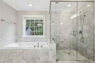 2445 Woodridge Dr, Decatur, GA 30033 - Photo 14