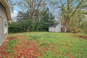 2445 Woodridge Dr, Decatur, GA 30033 - Photo 26