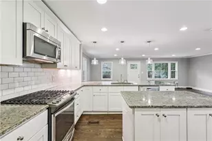 2445 Woodridge Dr, Decatur, GA 30033 - Photo 8